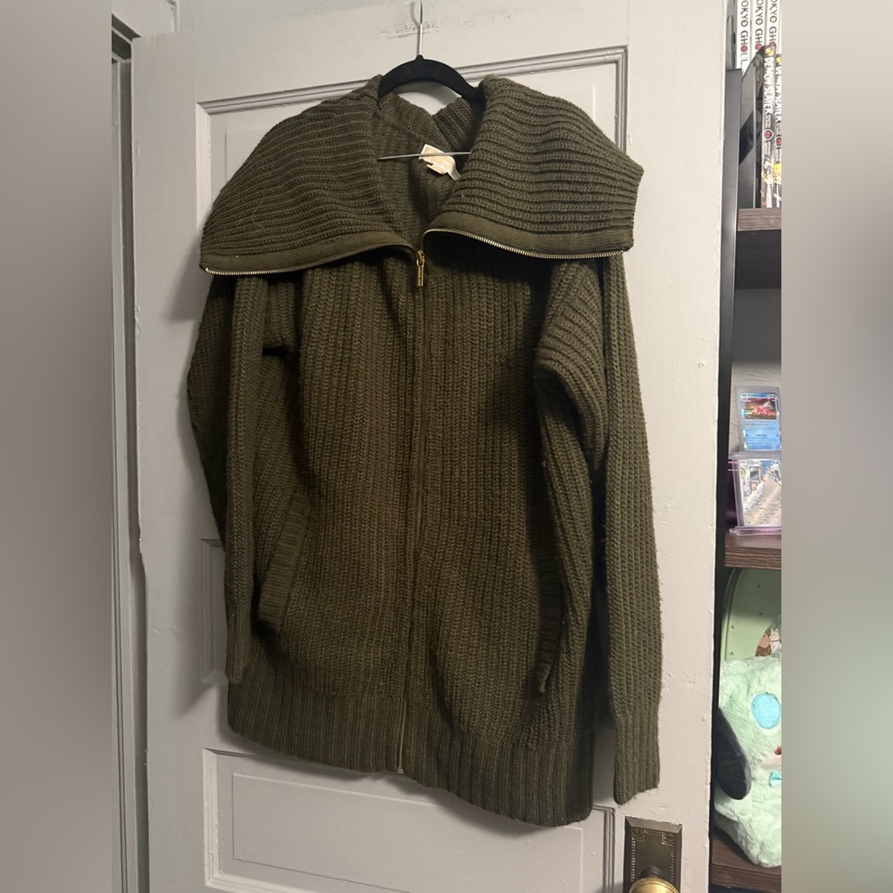 Michael Kors Green zipper sweater M